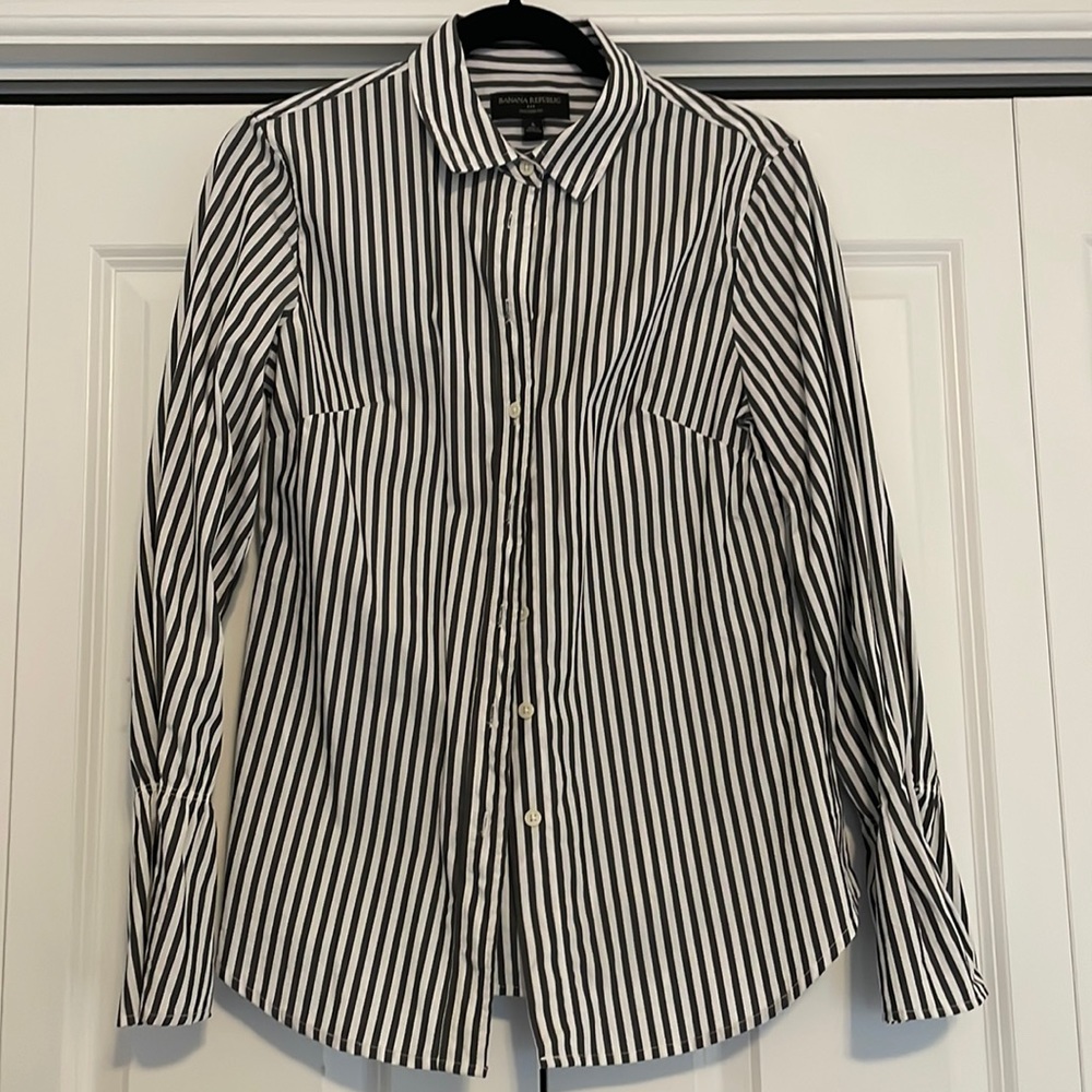 Bell sleeve Blouse Banana Republic
